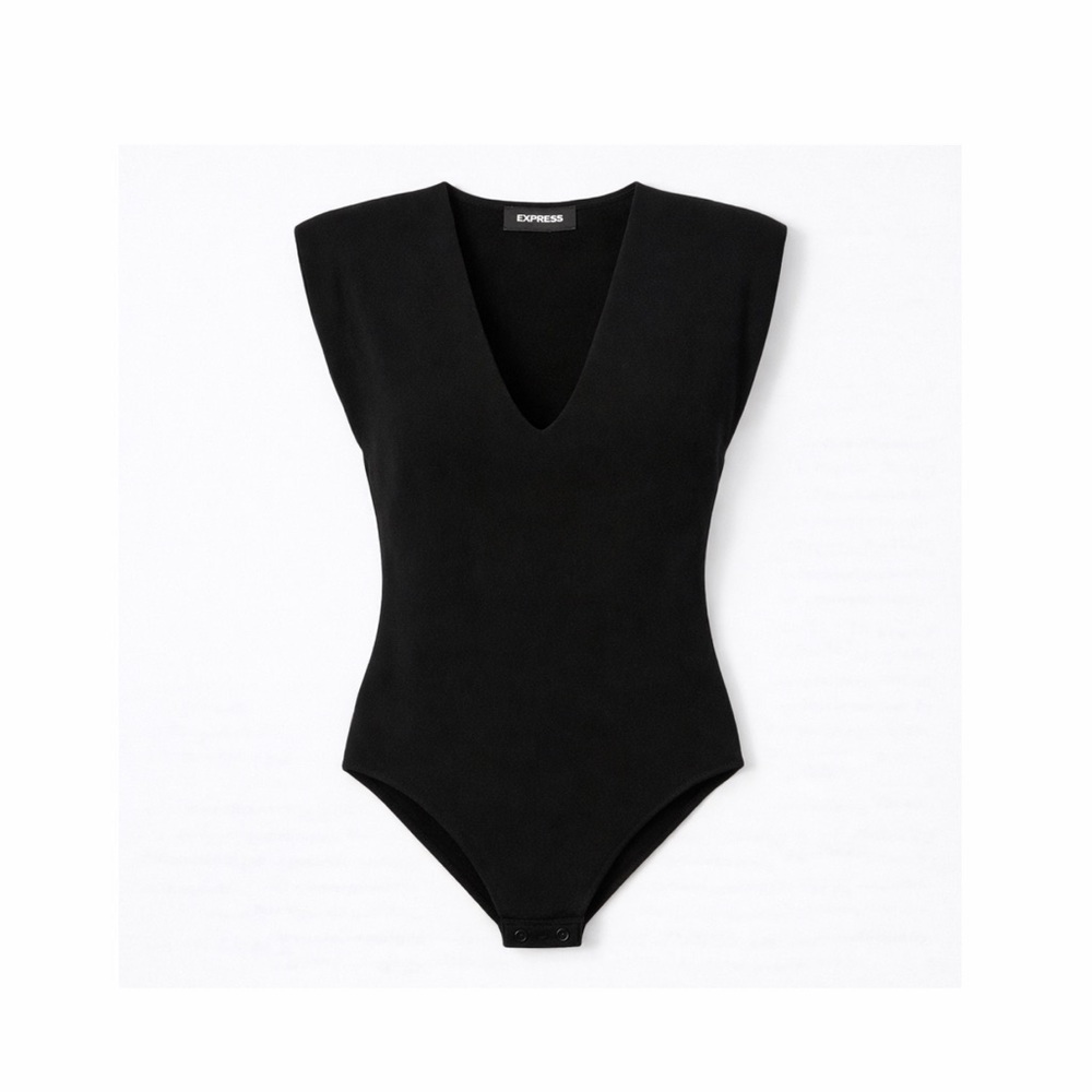 e x p r e s s • contour bodysuit
